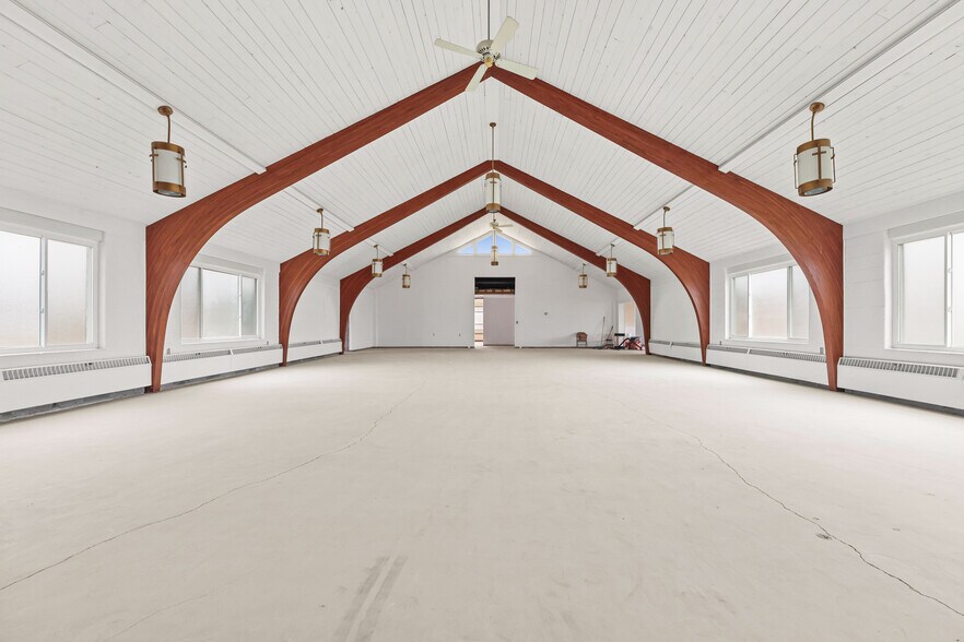 More Photos Of 7000 Ridge Rd, Parma Religious Facility For Sale