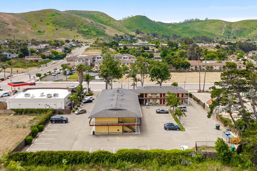 More Photos Of 1415 E Ocean Ave, Lompoc Hotel For Sale