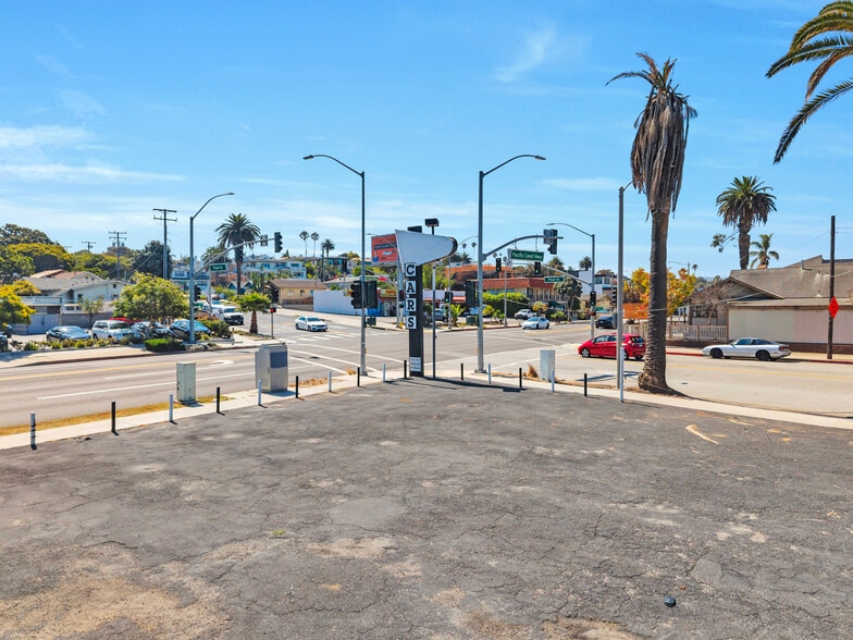 More Photos Of 339 S Pacific Coast Hwy, Redondo Beach Specialty For Lease