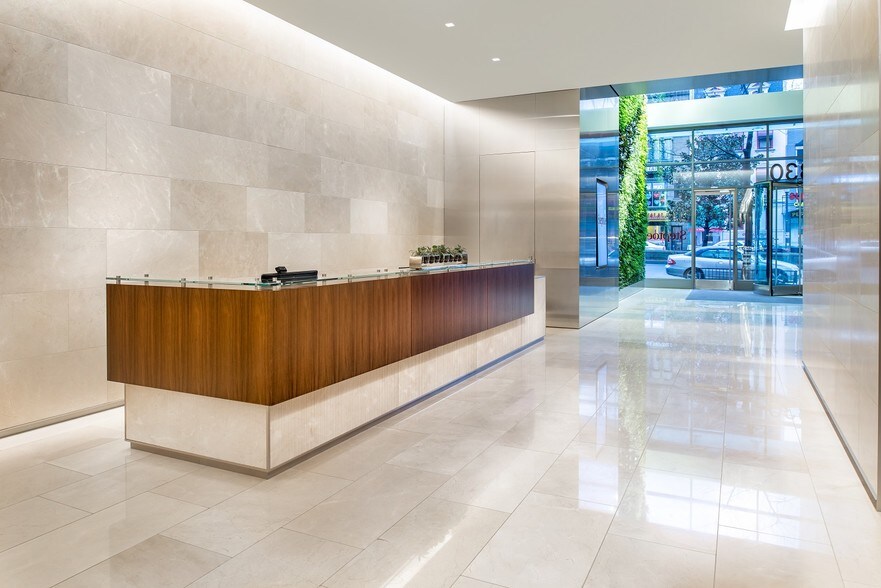 More Photos Of 1330 Connecticut Ave NW, Washington Office For Lease