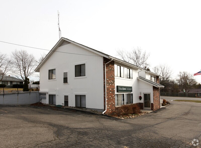 More Photos Of 2310 Packard Rd, Ypsilanti Medical For Lease