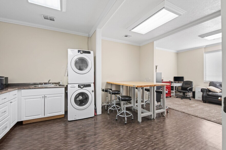 More Photos Of 268 W 400 S, Salt Lake City Medical For Sale