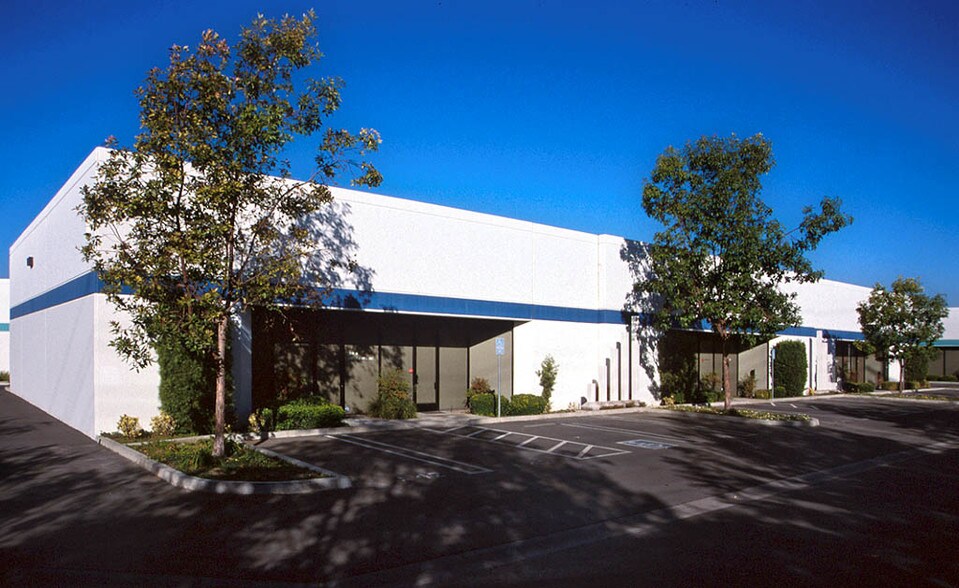 More Photos Of 5148 Commerce Ave, Moorpark Unknown For Lease