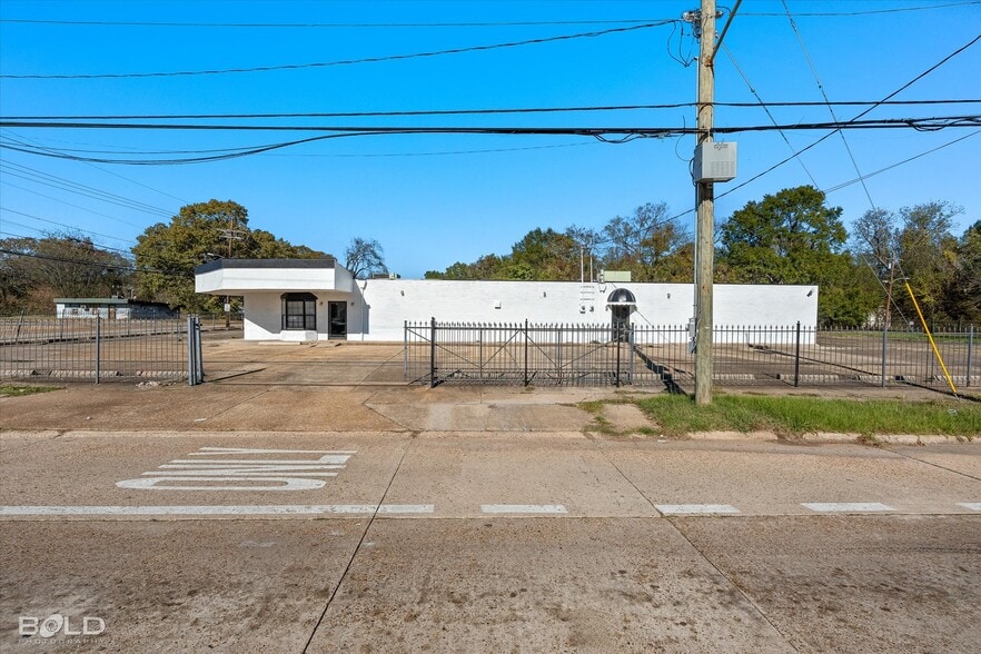More Photos Of 4140 Hollywood Ave, Shreveport Healthcare For Sale