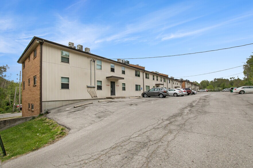 More Photos Of 7000 Cleveland Ave, Kansas City Apartments For Sale