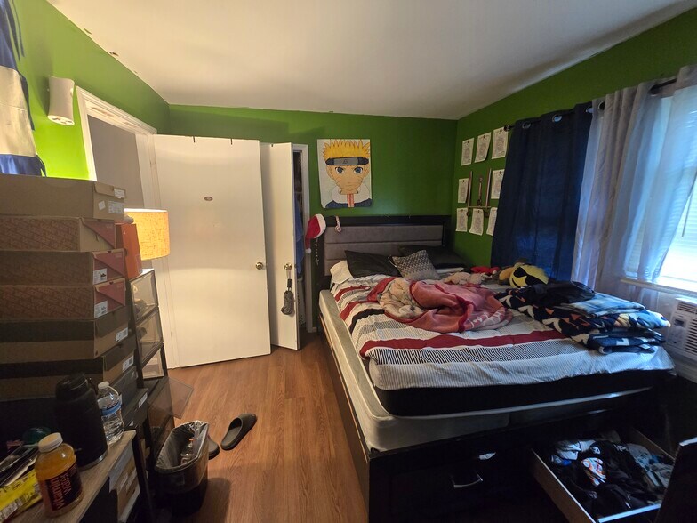 More Photos Of 288 W Clinton St, Dover Apartments For Sale