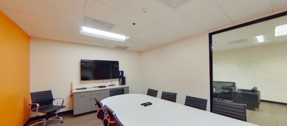 More Photos Of 1303 J St, Sacramento Office For Lease