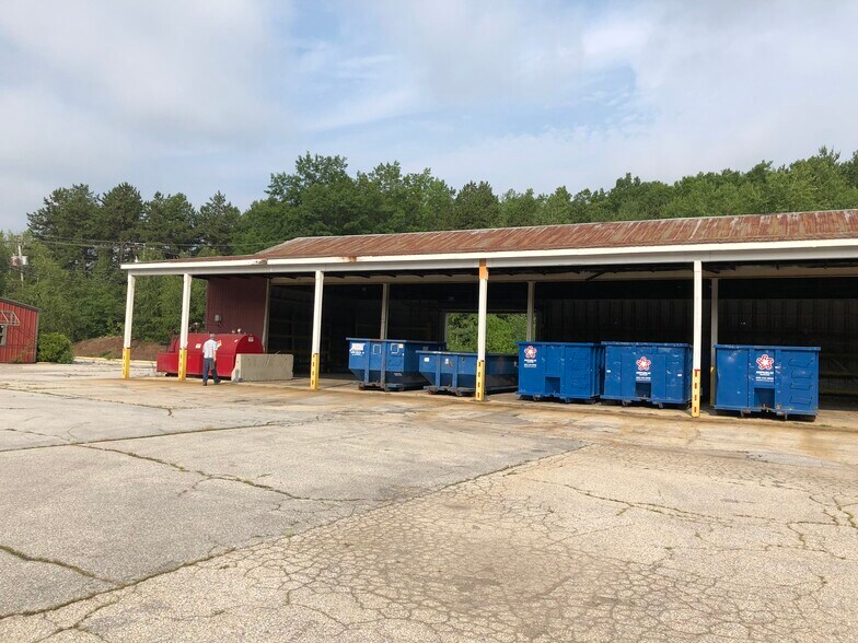 More Photos Of 18 Water Works Dr, Hooksett Warehouse For Lease