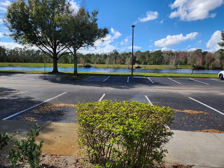 More Photos Of 7362 Futures Dr, Orlando Coworking Space