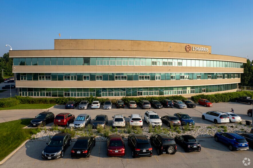 More Photos Of 649 North Service Rd, Burlington Office For Sale