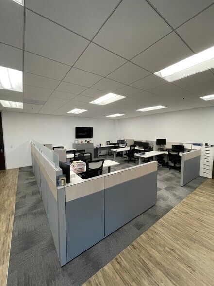 More Photos Of 4340 Von Karman Ave, Newport Beach Office For Sale