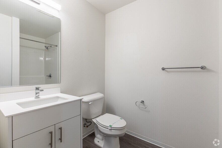 More Photos Of 1611 NW Marshall St, Portland Apartments For Sale