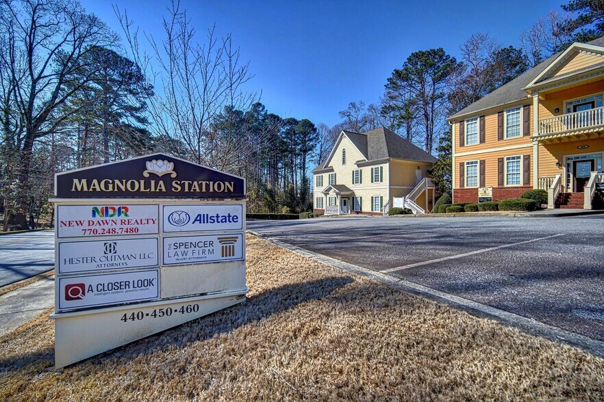 More Photos Of 460 S Peachtree St, Norcross Office For Lease