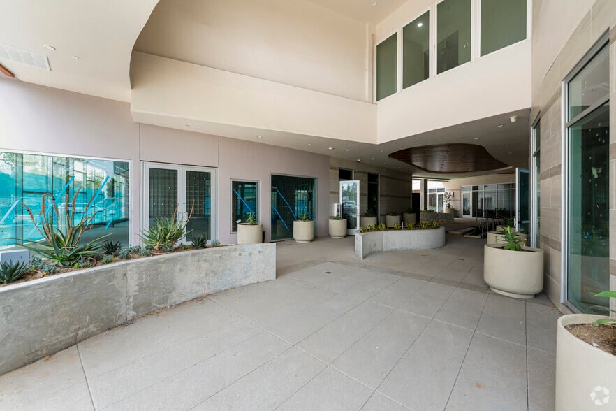 More Photos Of 101-109 E Valley Blvd, San Gabriel Apartments For Lease