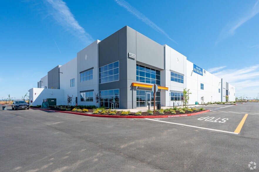 Primary Photo Of 4535 W Elkhorn Blvd, Sacramento Distribution For Sale
