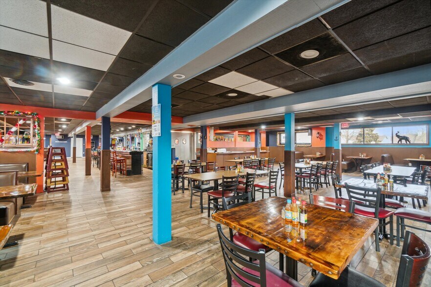 More Photos Of 107 Baker St, Waunakee Storefront Retail Office For Sale