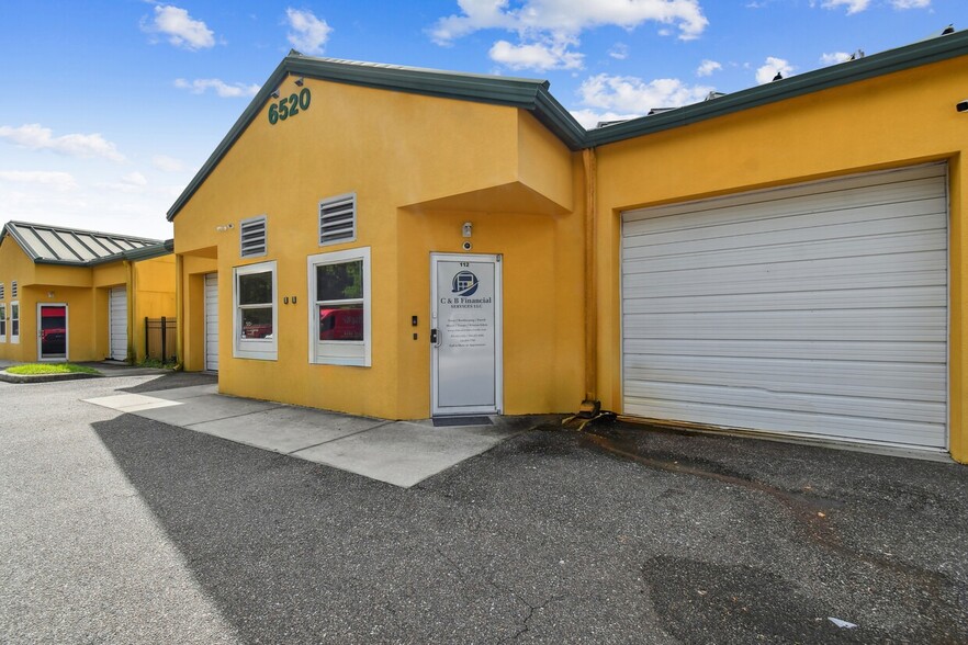 More Photos Of 6520 US Highway 301, Riverview General Retail For Sale