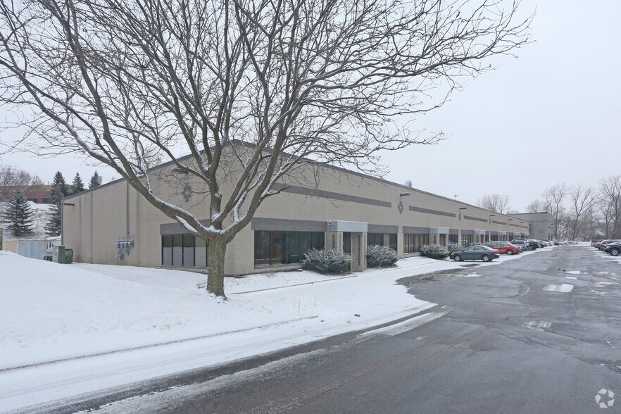 More Photos Of 25 Cliff Rd W, Burnsville Light Manufacturing For Lease