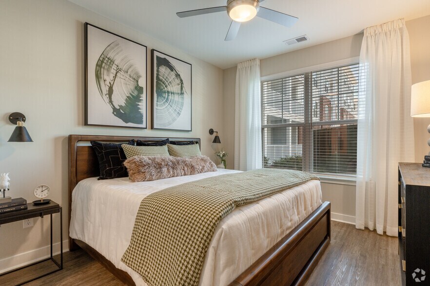 More Photos Of 12400 Dutton Rd, Midlothian Apartments For Sale