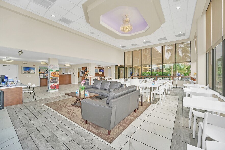 More Photos Of 7785 W Irlo Bronson Memorial Hwy, Kissimmee Hospitality For Sale