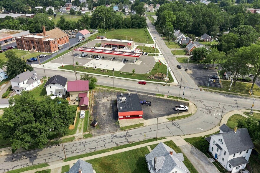 More Photos Of 547 E Main St, Ashland Restaurant For Sale