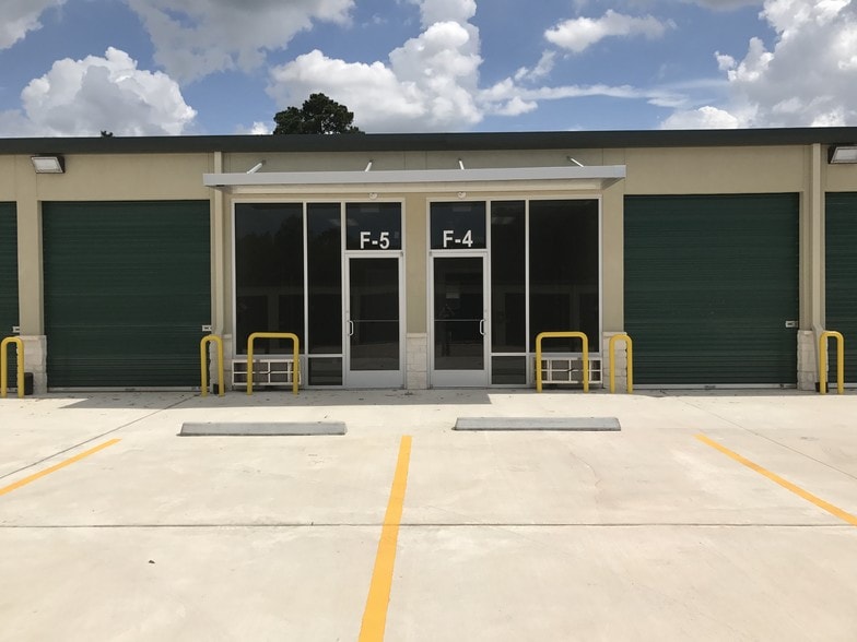 More Photos Of 23410 Snook Ln, Tomball Showroom For Lease