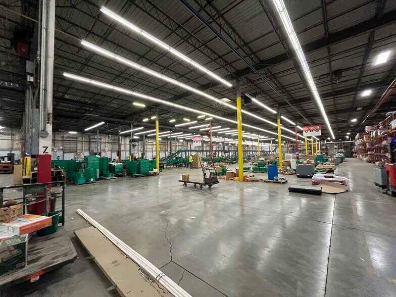 More Photos Of 14900 US 71, Kansas City Distribution For Sale