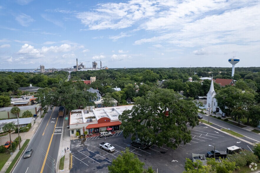 More Photos Of 22 S 8th St, Fernandina Beach Freestanding For Sale