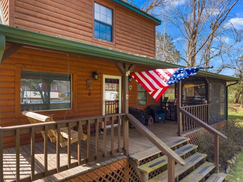 More Photos Of 141 Lower Bogard Rd, Newport Trailer Camper Park For Sale