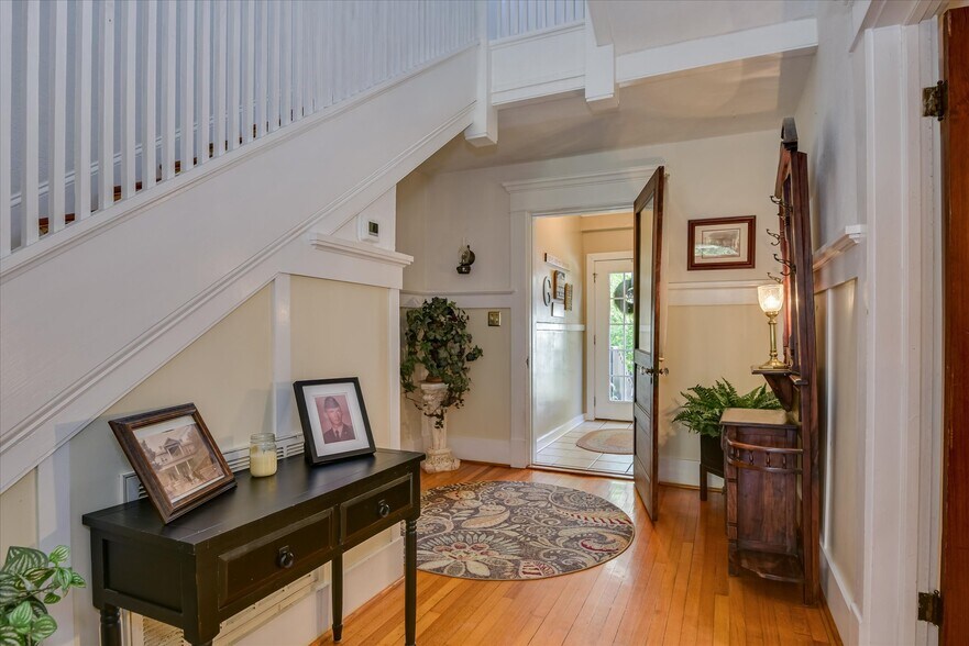 More Photos Of 125 Goshen St, Lincolnton Specialty For Sale