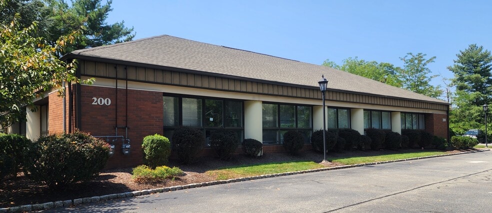 More Photos Of 17 Hanover Rd, Florham Park Medical For Sale