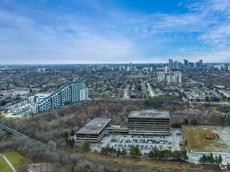 More Photos Of 1210 Sheppard Ave E, Toronto Unknown For Lease