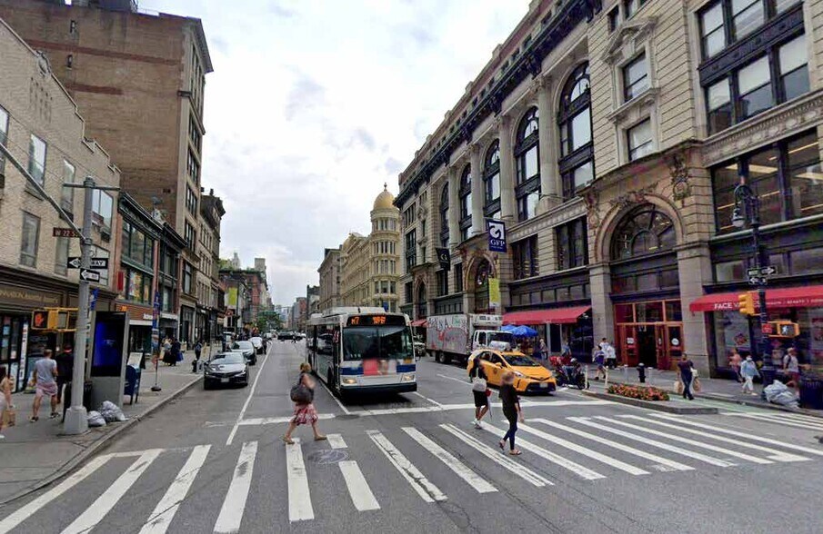 More Photos Of 54 W 22nd St, New York Office For Sale