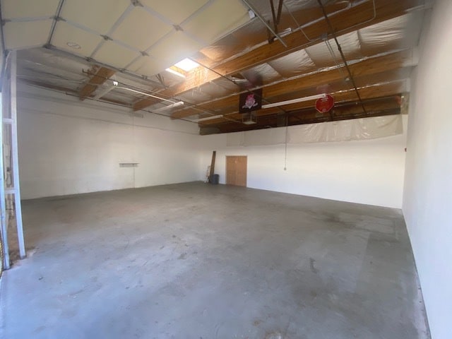 More Photos Of 14201 N Hayden Rd, Scottsdale Showroom For Sale