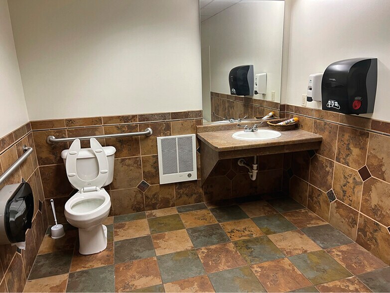 More Photos Of 51 N Brown St, Rhinelander Storefront For Lease