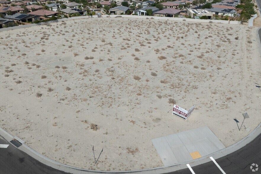 Primary Photo Of Portola Rd & Gerald Ford Dr, Palm Desert Land For Sale