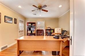 More Photos Of 1416 Terrace Dr, Tulsa Office For Lease