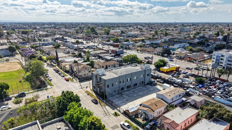 More Photos Of 7101 Menlo Ave, Los Angeles Religious Facility For Sale