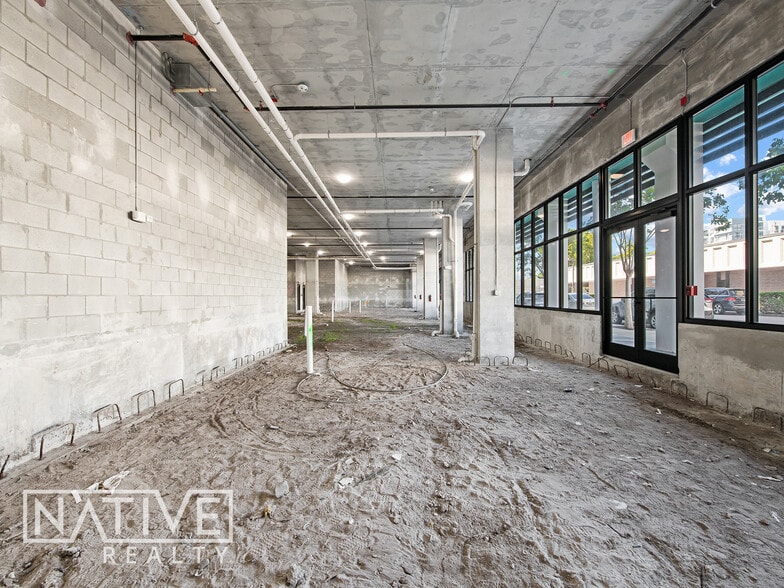 More Photos Of 2001 Hollywood Blvd, Hollywood Apartments For Lease