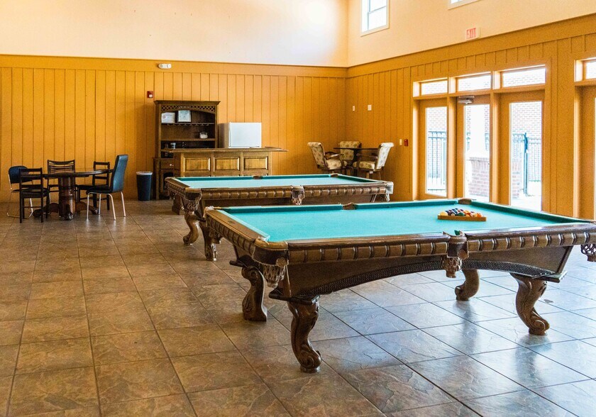 More Photos Of 3000 S Adams St, Tallahassee Apartments For Sale