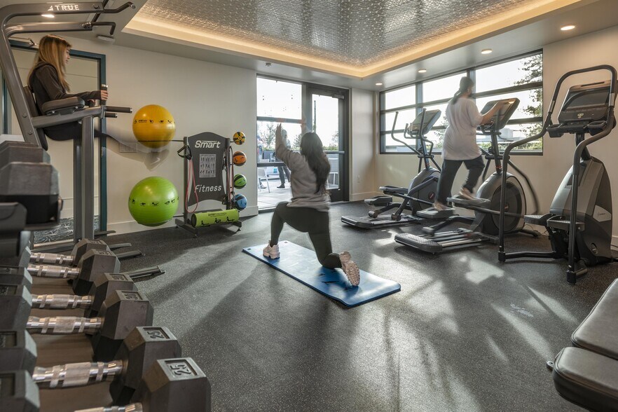 More Photos Of 2556 Telegraph Ave, Berkeley Apartments For Sale