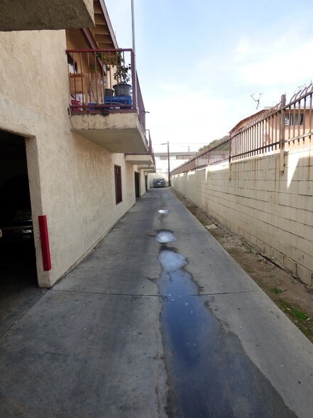 More Photos Of 839 N Summit Ave, Pasadena Apartments For Sale