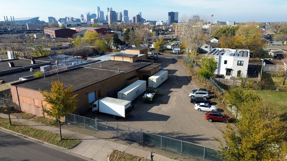 More Photos Of 323 NE Pierce St, Minneapolis Industrial For Sale