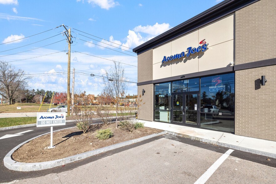 More Photos Of 493 Amherst St, Nashua Freestanding For Lease