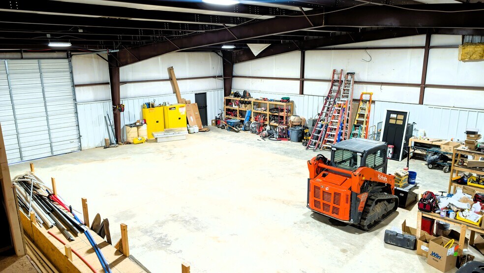 More Photos Of 3369 AR-36 Ave, Searcy Flex For Sale