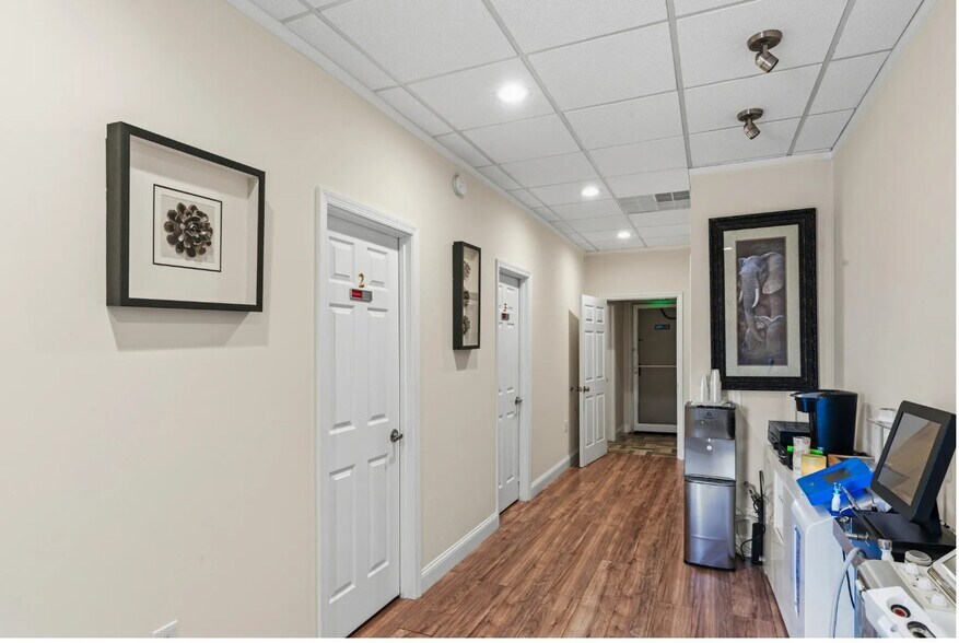 More Photos Of 503 Maple Ave W, Vienna General Retail For Sale