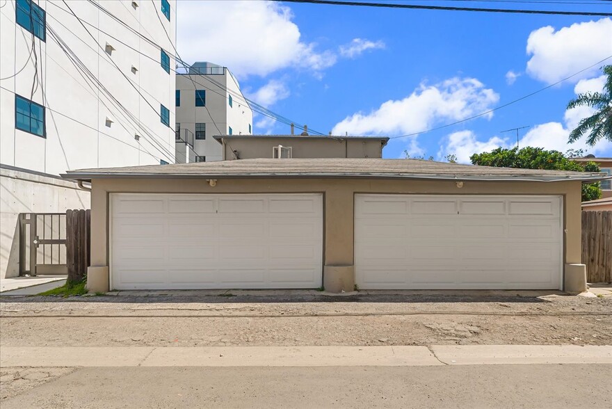 More Photos Of 8893 Reading Ave, Los Angeles Apartments For Sale