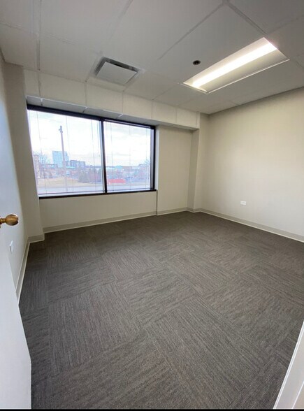 More Photos Of 2340 Highland Ave, Lombard Medical For Sale