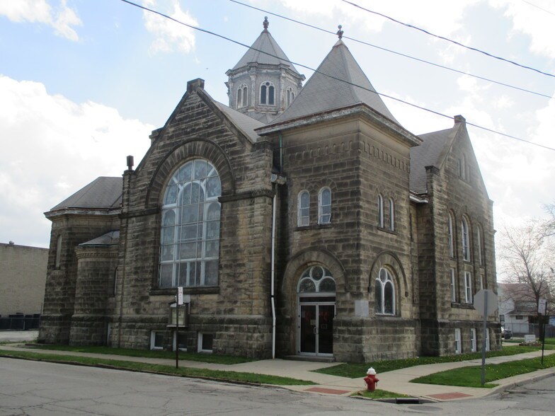 More Photos Of 711 Euclid Ave, Toledo Religious Facility For Sale