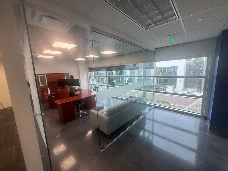 More Photos Of 1208 E Kennedy Blvd, Tampa Apartments For Lease